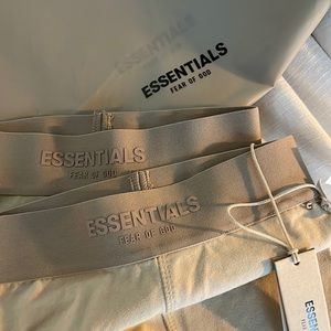 Fear of God essentials! Brand new never worn. With tags and Authenticator. XS